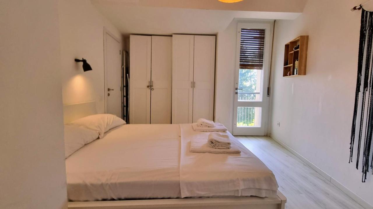 Sea Breeze - Barcola Appartement Triëst Buitenkant foto